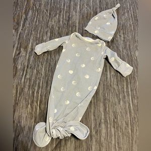 aden + anais tie gown & beanie